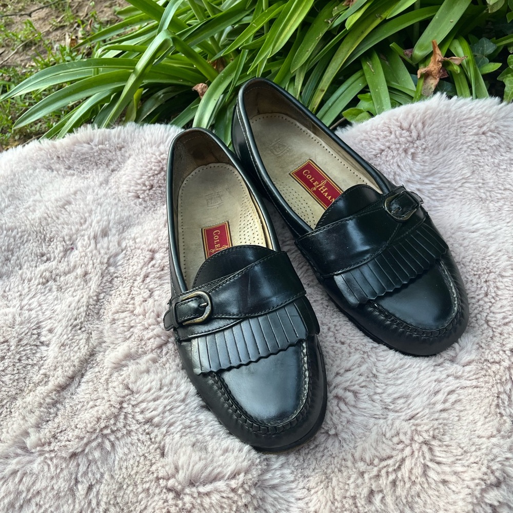 Cole Haan Men's Black business Loafers. 9.5